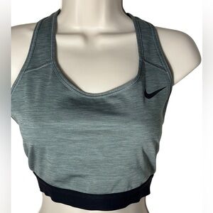 NIKE SWOOSH Women's Medium-Support 1-
Piece Longline Sports Bra grey black 2XX